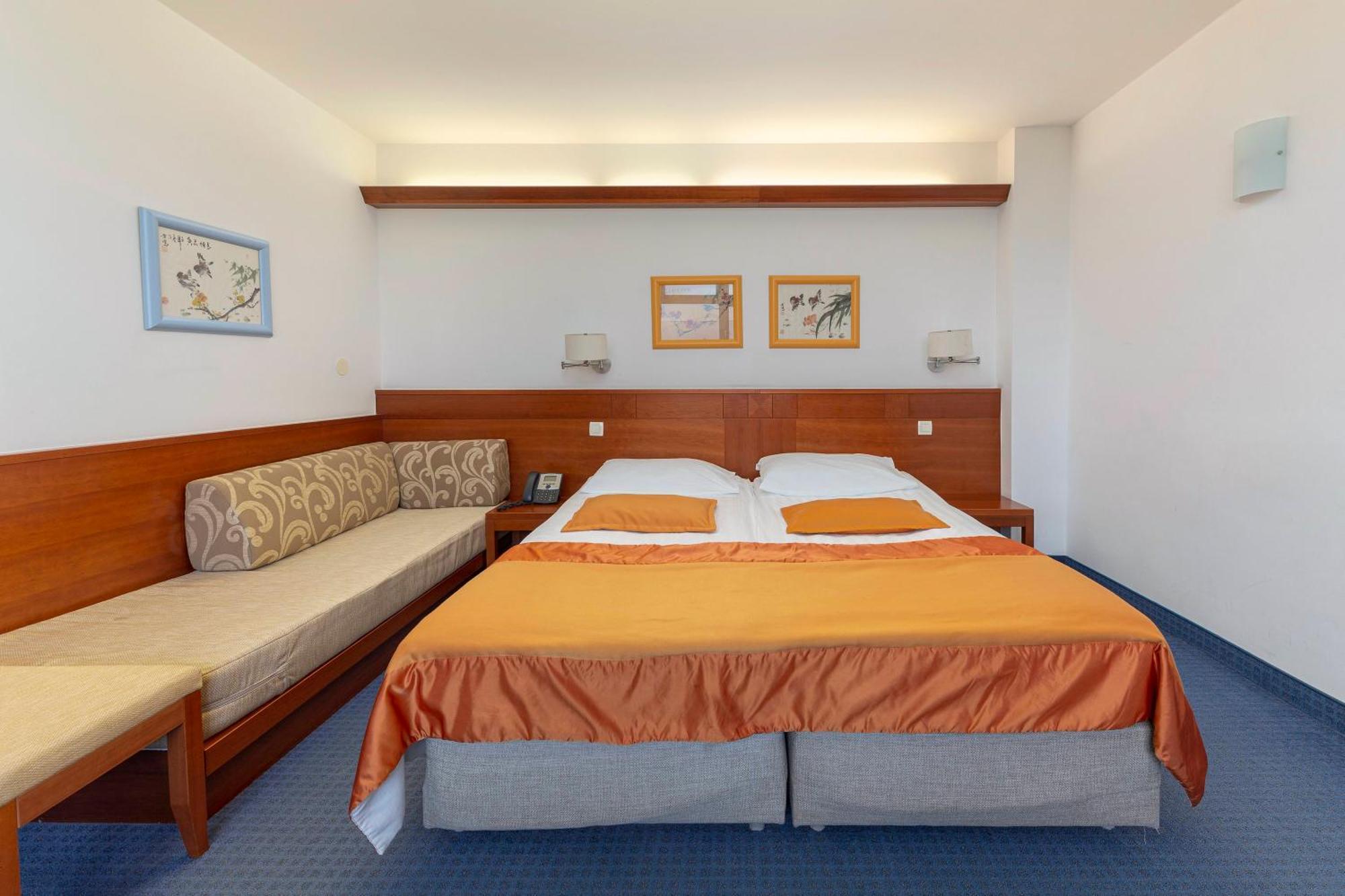 Garni Hotel Azul Kranj Exterior foto